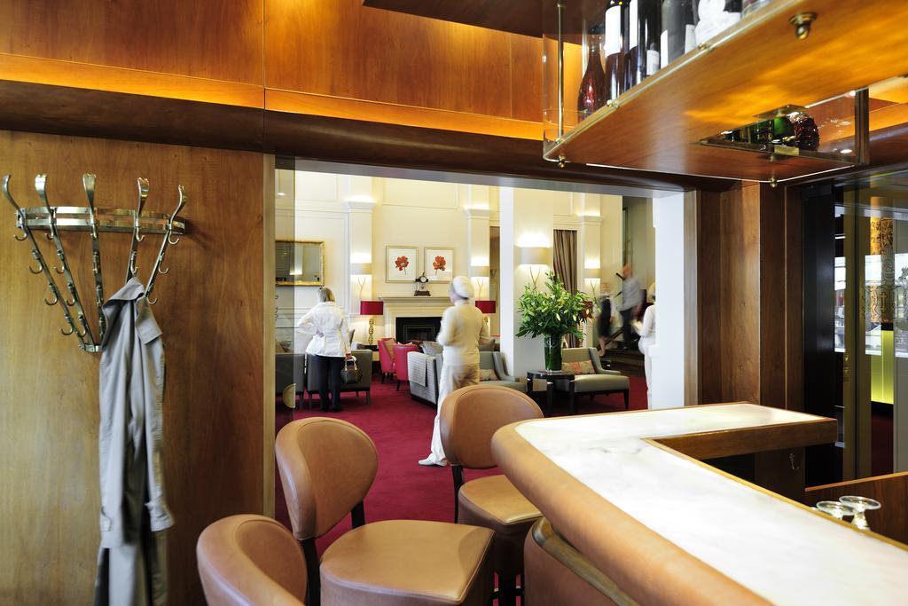 Kastens Hotel Luisenhof Hannover Kültér fotó The bar at the Mandarin Oriental, Munich